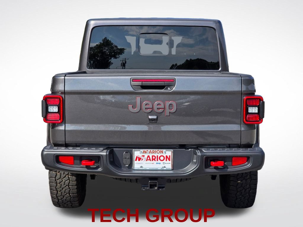 New 2026 Jeep Gladiator Rubicon w/ Technology Group AWD/4WD image 19