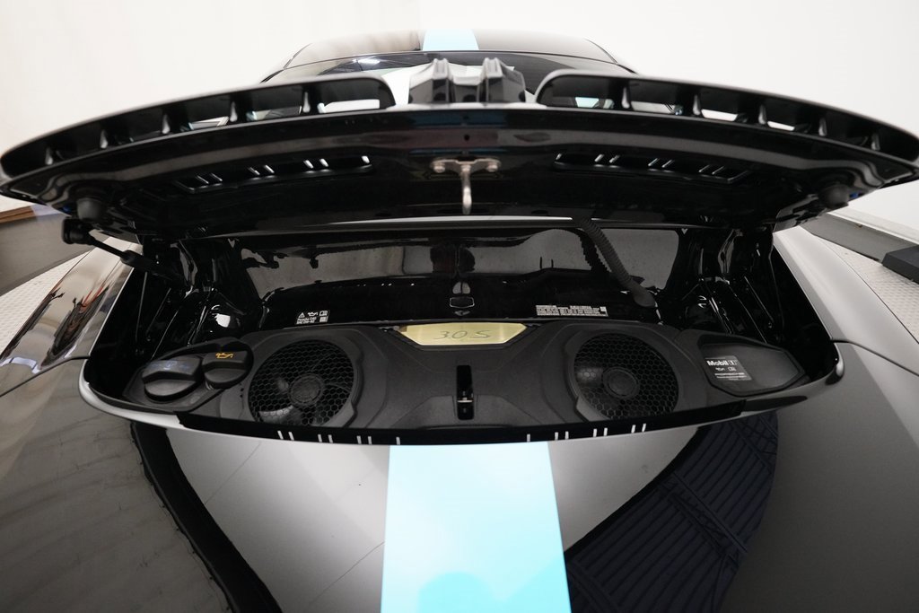 Used 2025 Porsche 911 Carrera S image 32