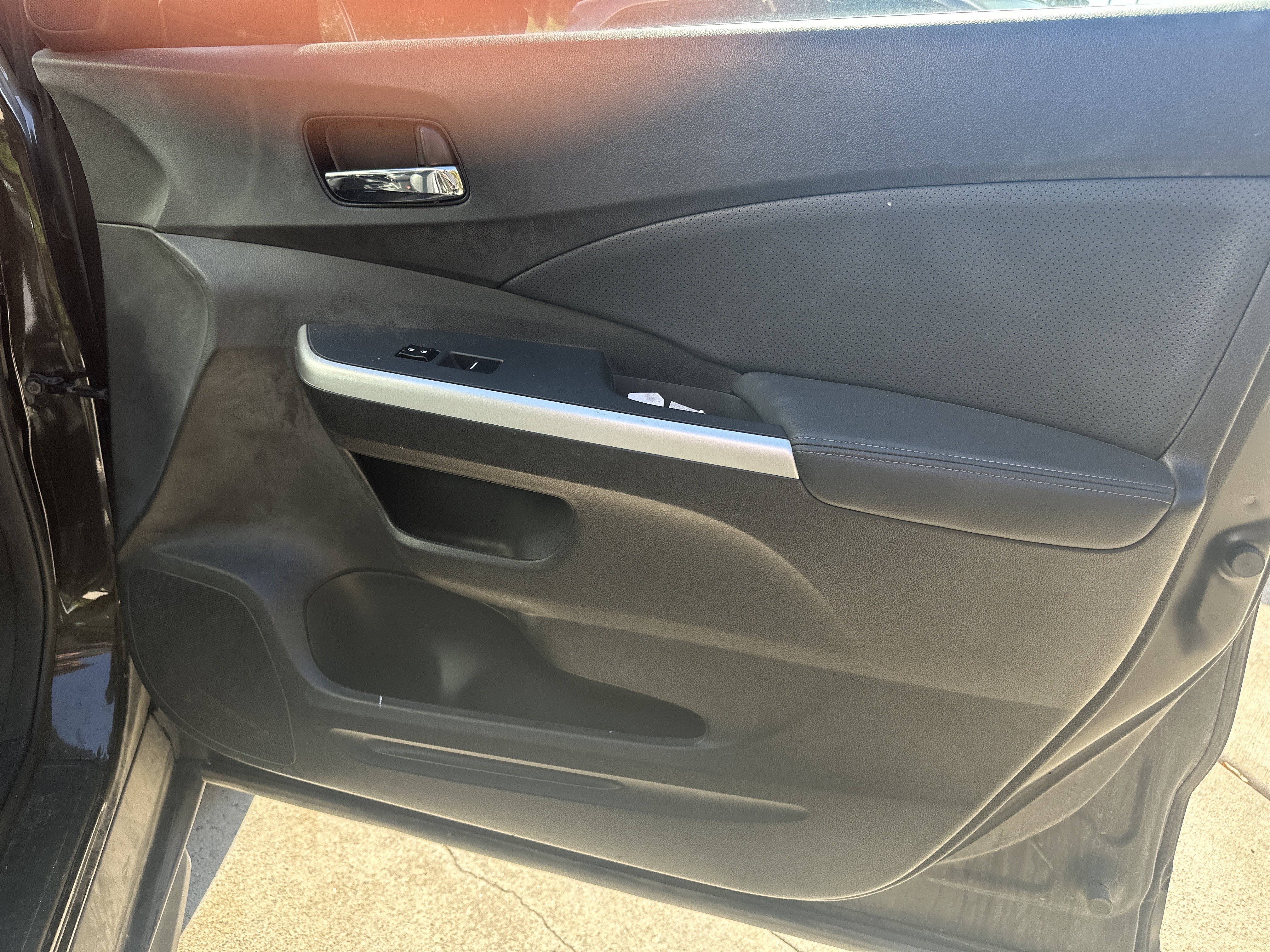 Used 2016 Honda CR-V Touring image 24