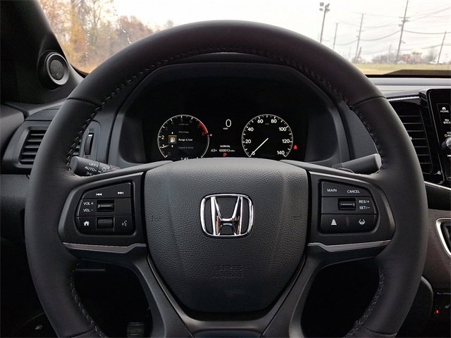 Certified 2025 Honda Ridgeline RTL image 19