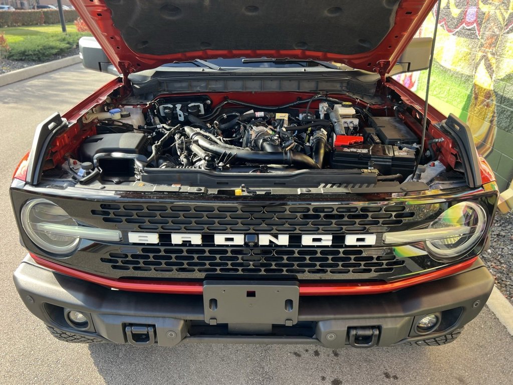 Used 2023 Ford Bronco Wildtrak image 44