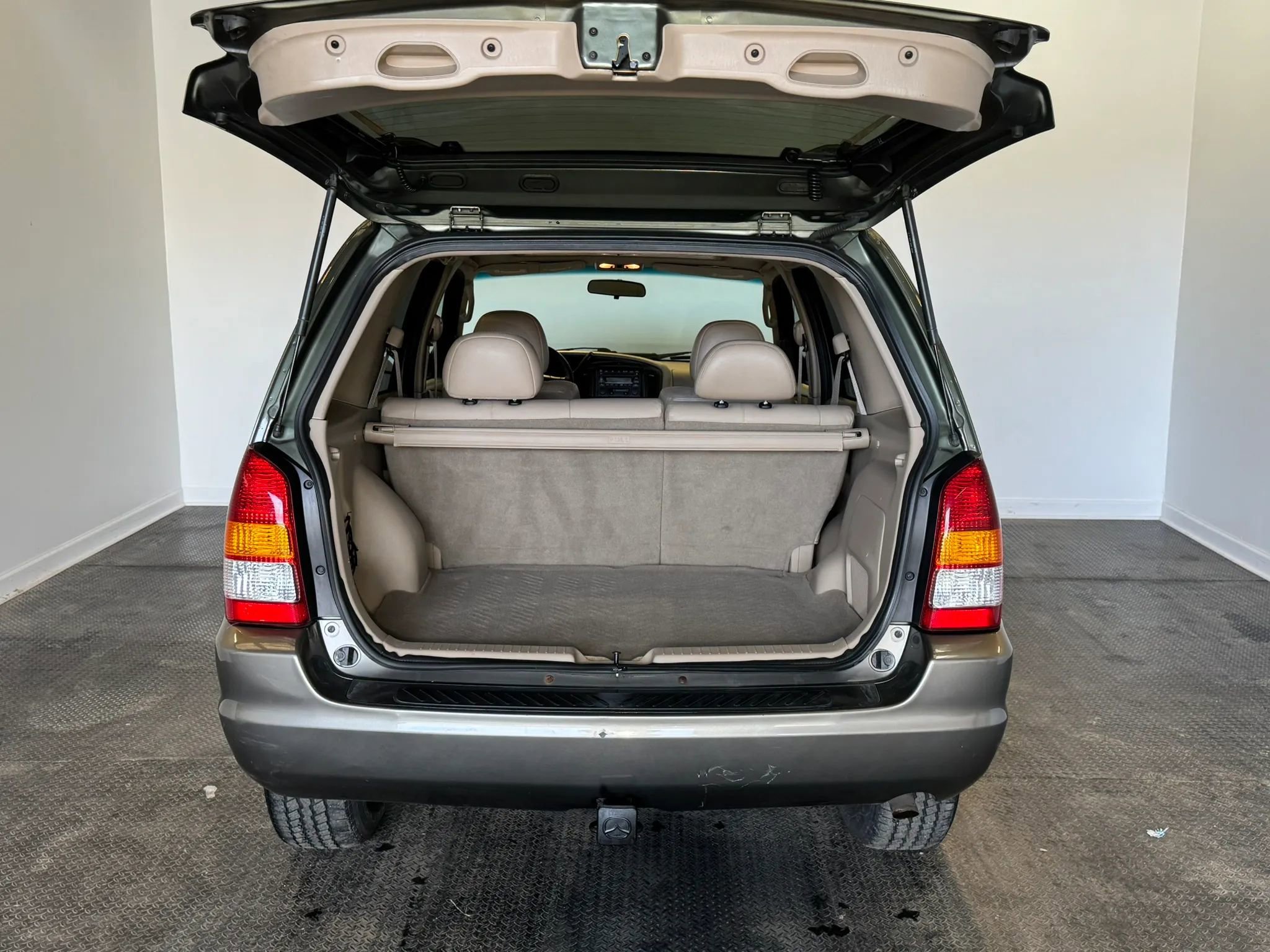 Used 2002 MAZDA Tribute ES image 27