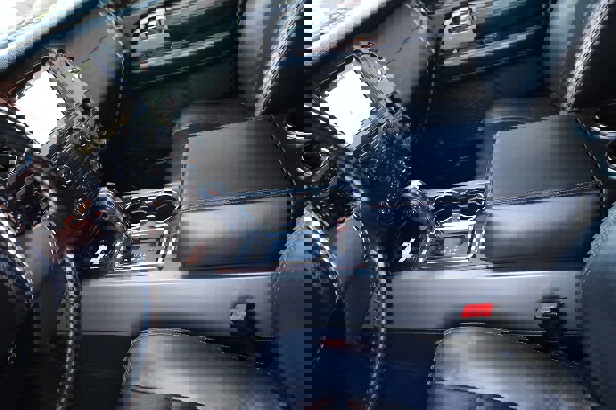 Used 2017 Ford Expedition Platinum image 38