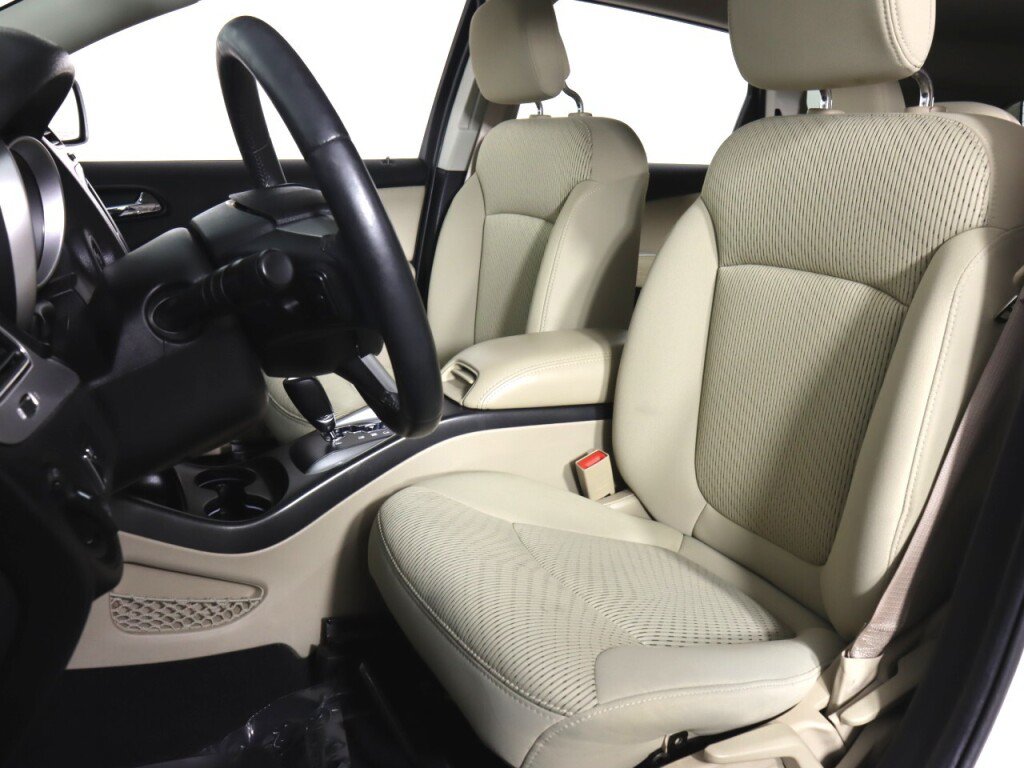 Used 2014 Dodge Journey SXT AWD/4WD image 26