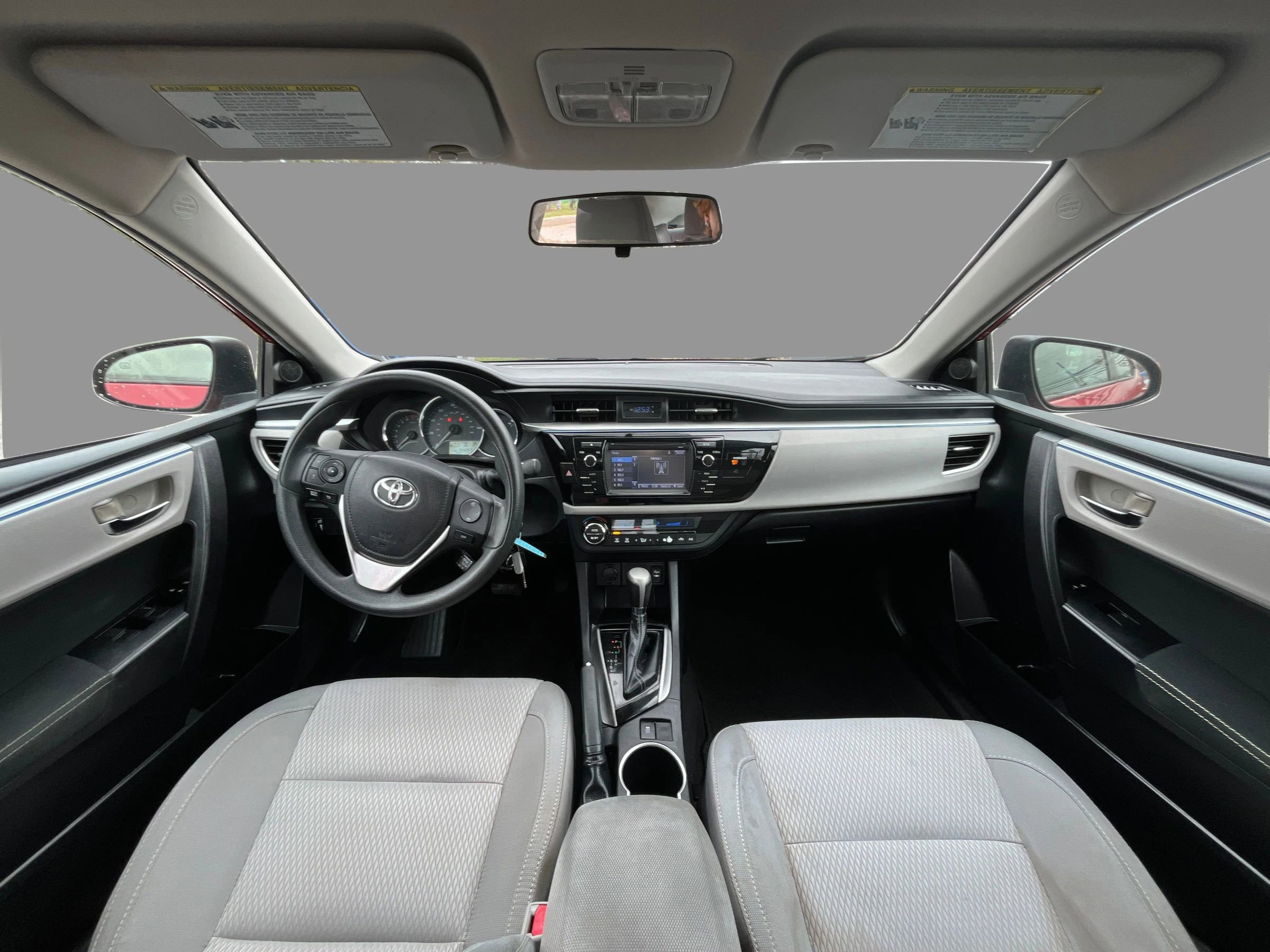 Used 2014 Toyota Corolla LE image 19