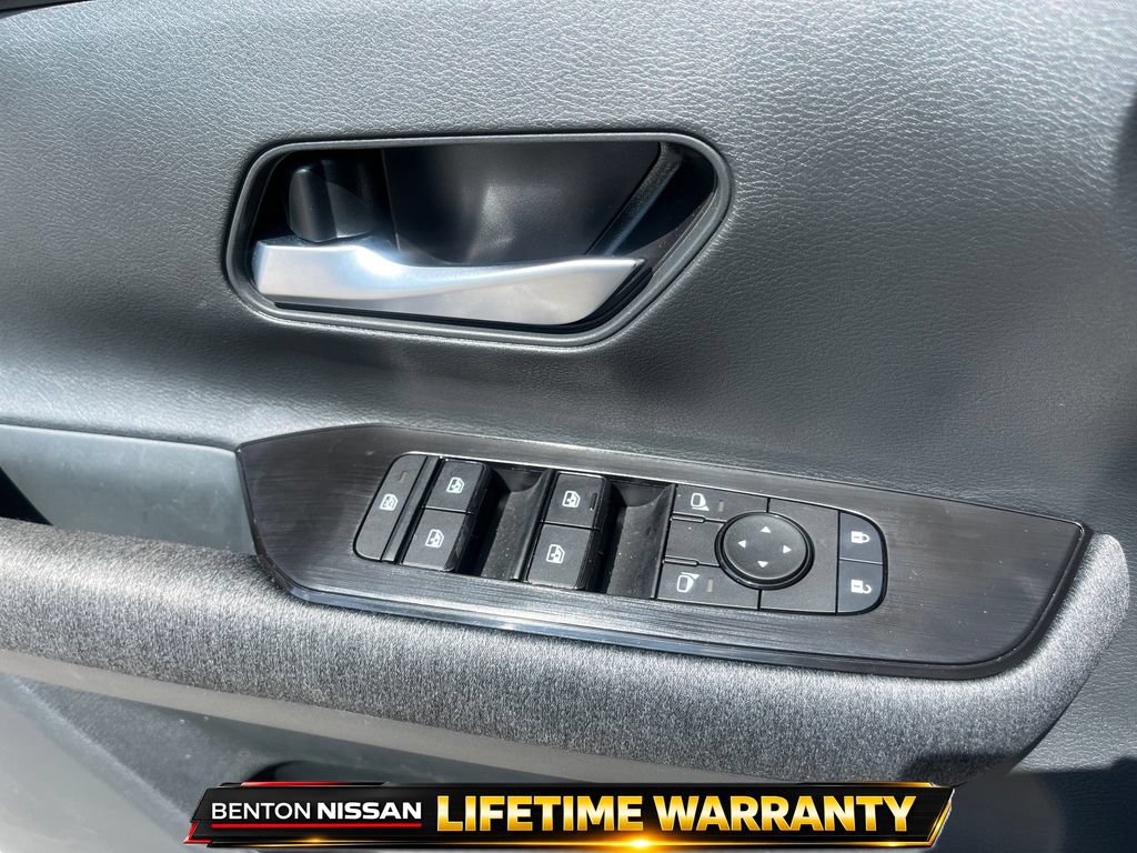 Certified 2026 Nissan Kicks SV w/ SV Premium Package FWD image 13