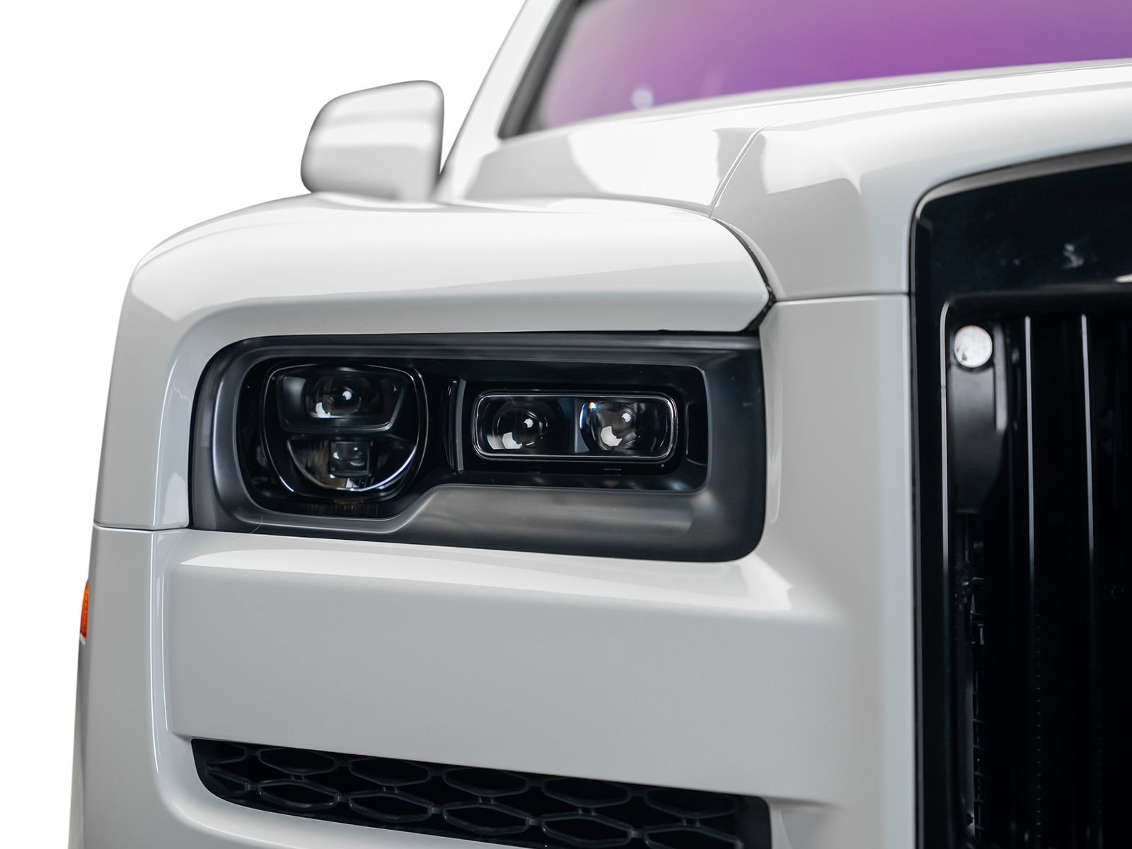 Used 2023 Rolls-Royce Cullinan Black Badge w/ Dark Exterior Package AWD/4WD image 9