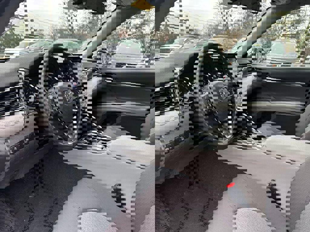 Used 2023 Toyota Camry LE image 12