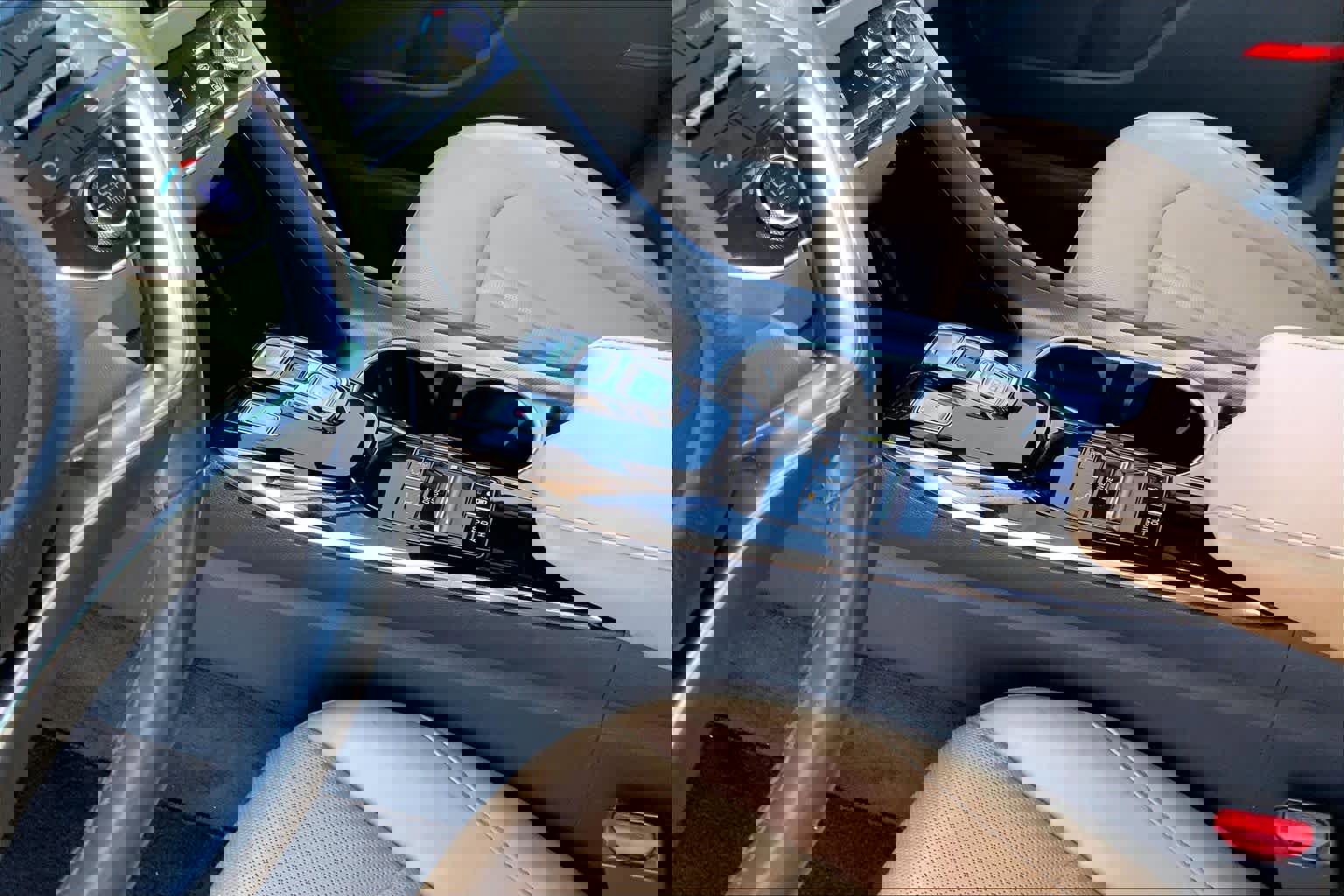 Used 2020 Hyundai Sonata Limited w/ Cargo Package image 17