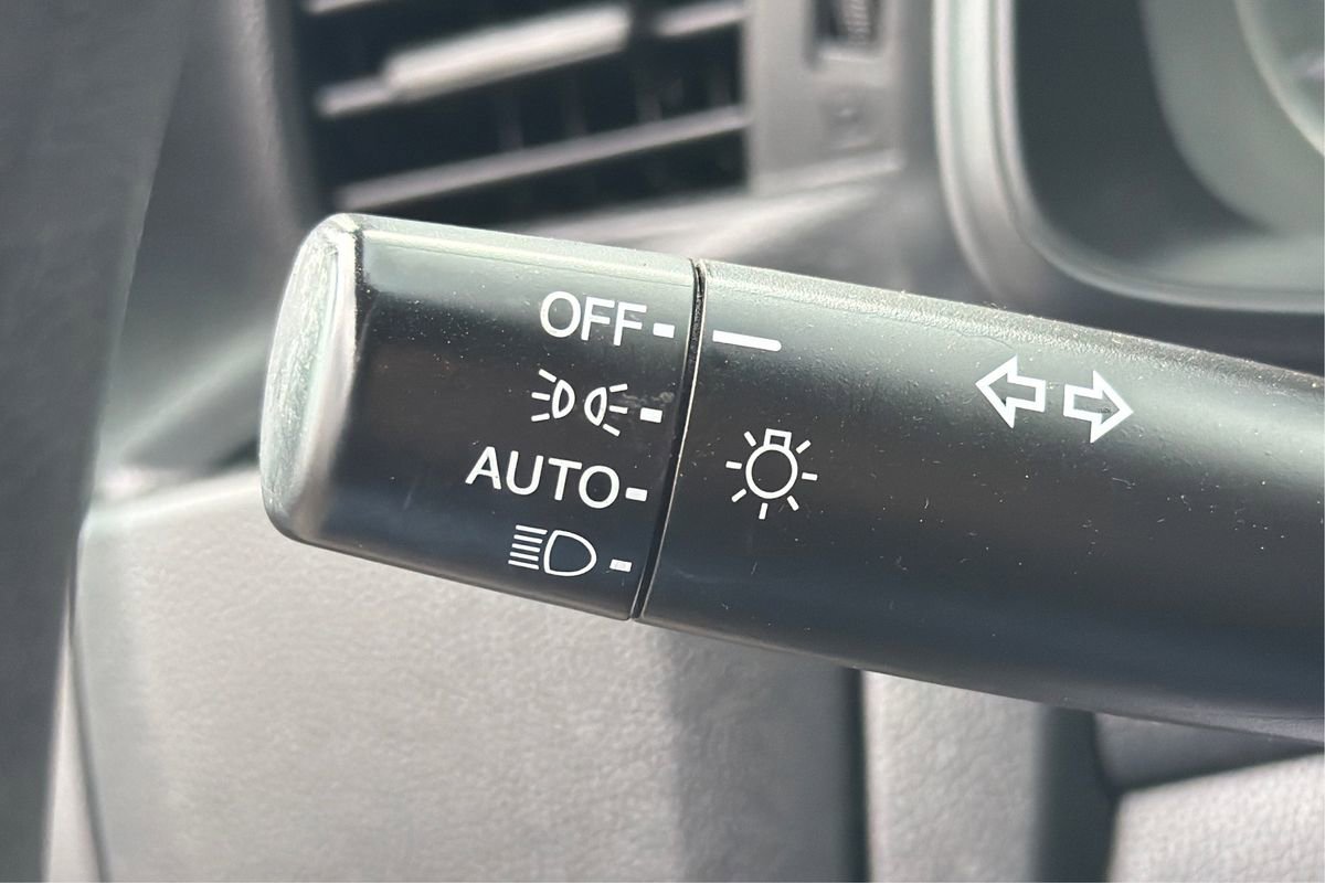 Used 2019 Honda Fit LX image 17