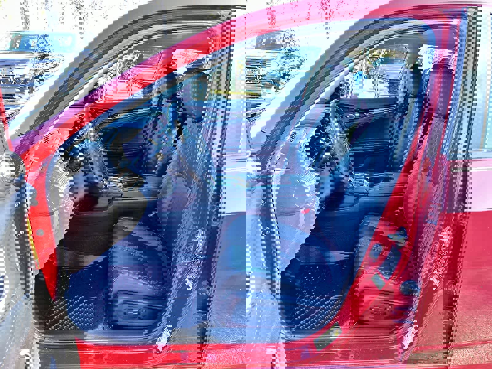 Used 2019 Honda Civic Touring image 2