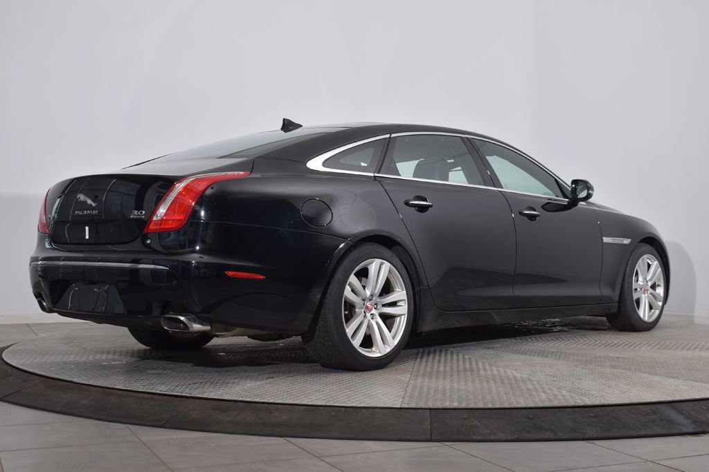 Used 2015 Jaguar XJ L Portfolio image 5