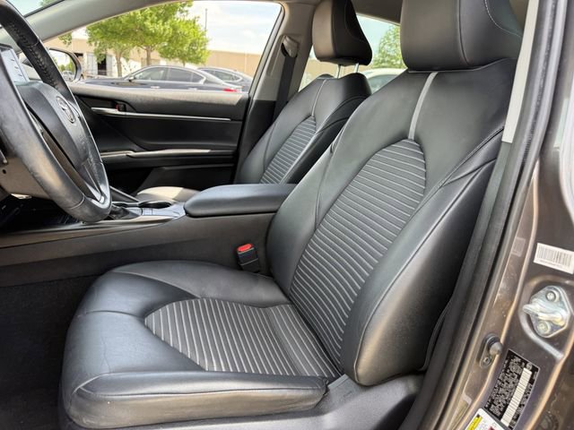 Used 2022 Toyota Camry SE FWD image 24