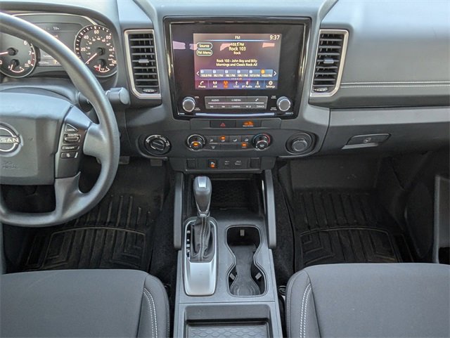 Used 2022 Nissan Frontier SV w/ Technology Package image 7