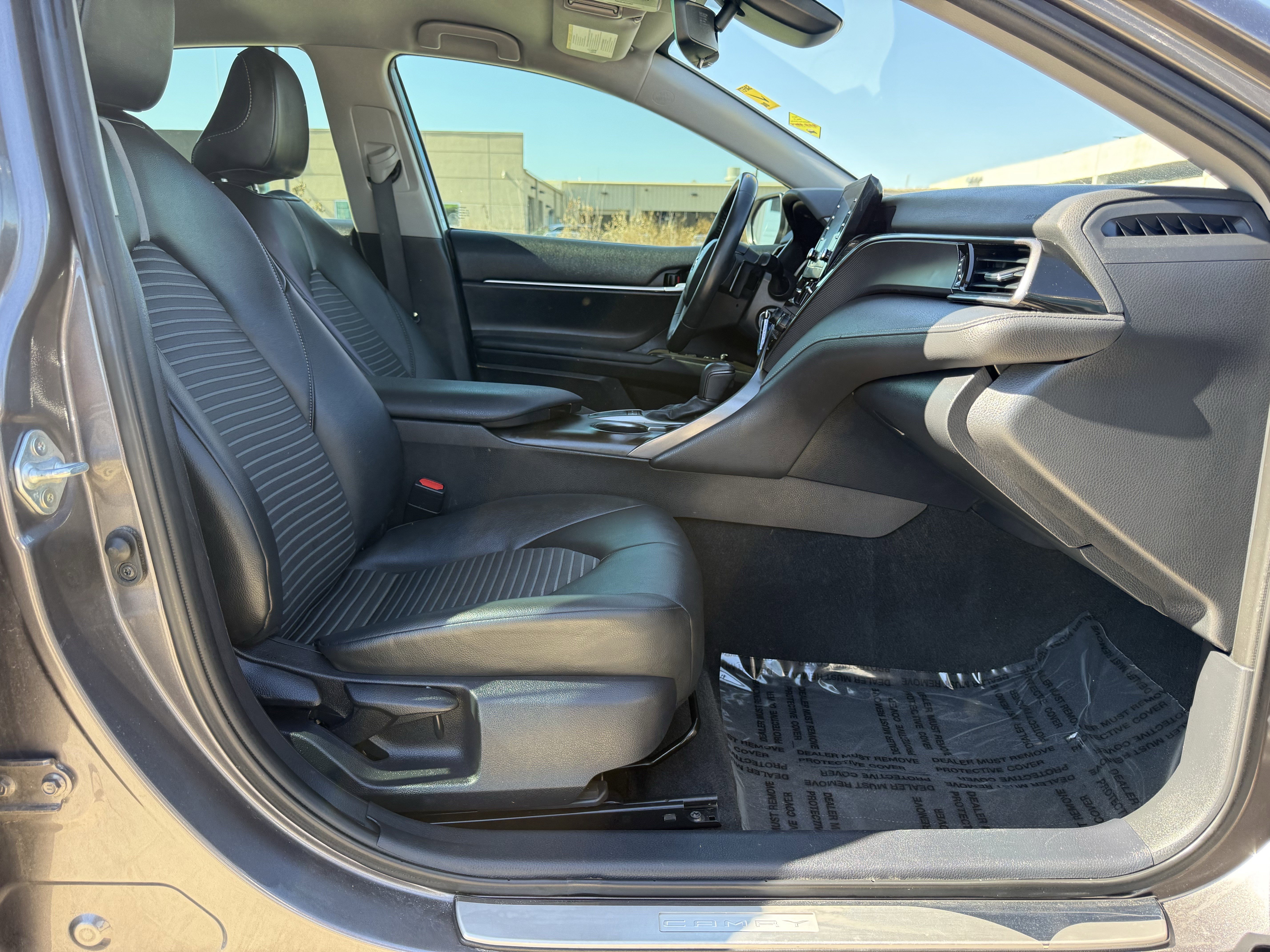 Used 2024 Toyota Camry SE image 26