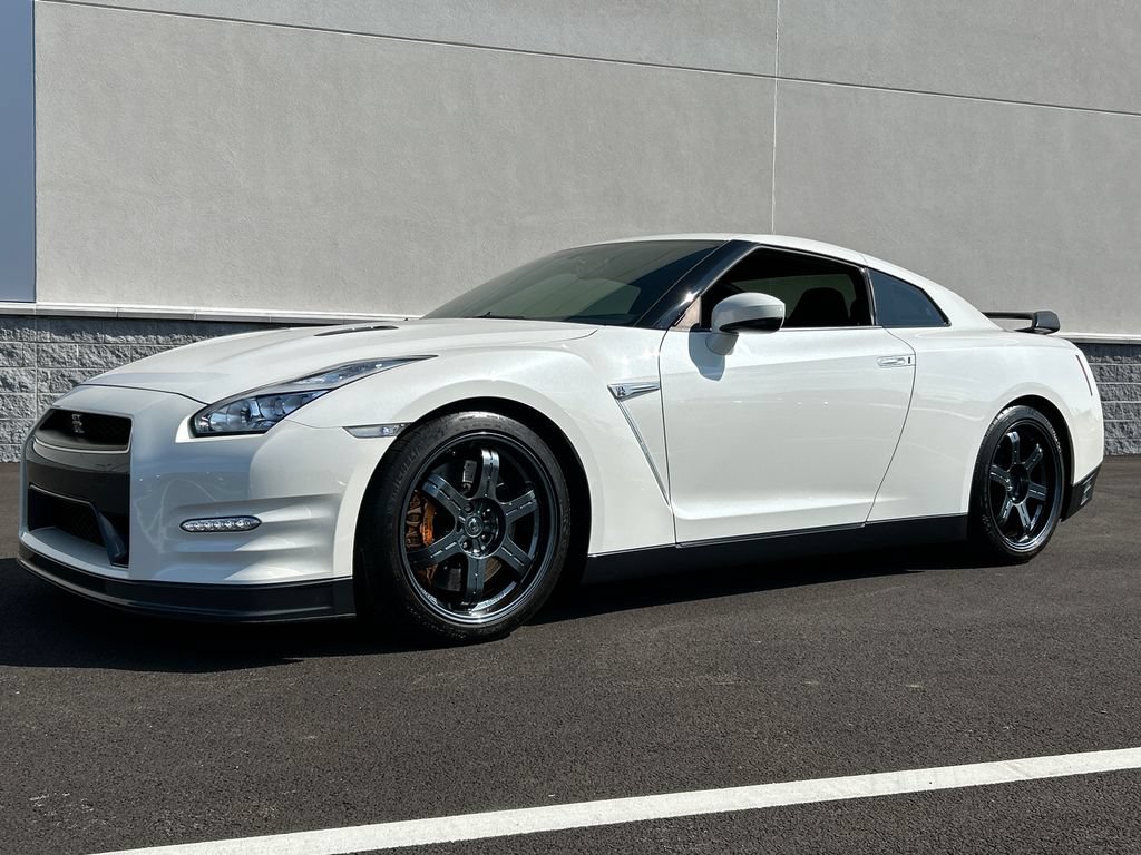 Used 2015 Nissan GT-R Black Edition