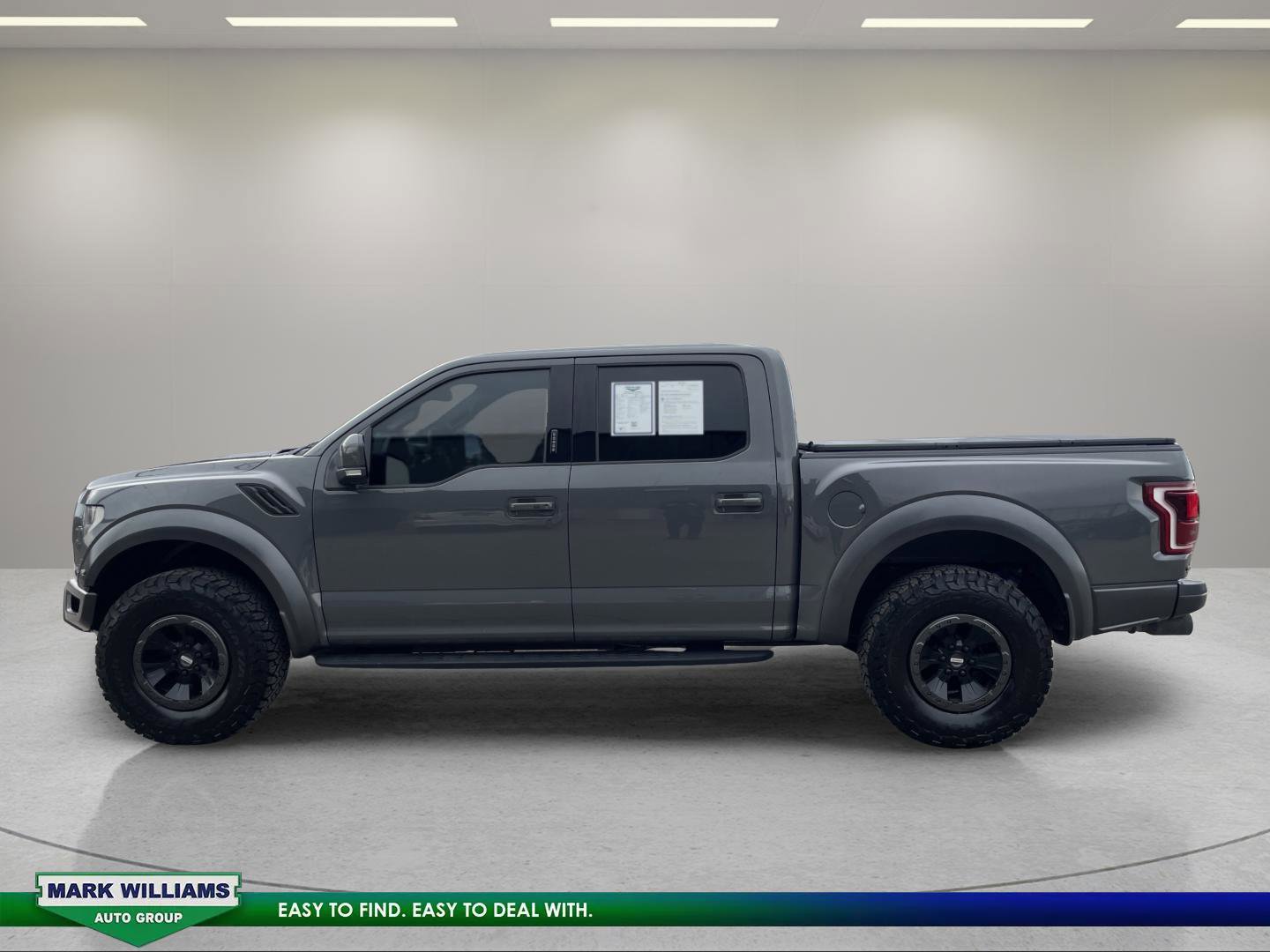 Used 2018 Ford F150 Raptor w/ Equipment Group 802A Luxury image 6