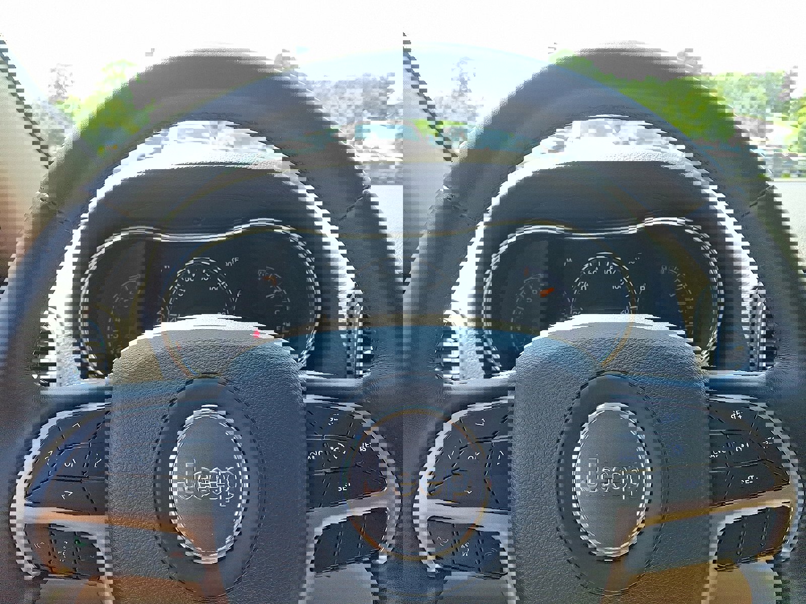 Used 2020 Jeep Grand Cherokee Limited w/ Trailer Tow Group IV image 20