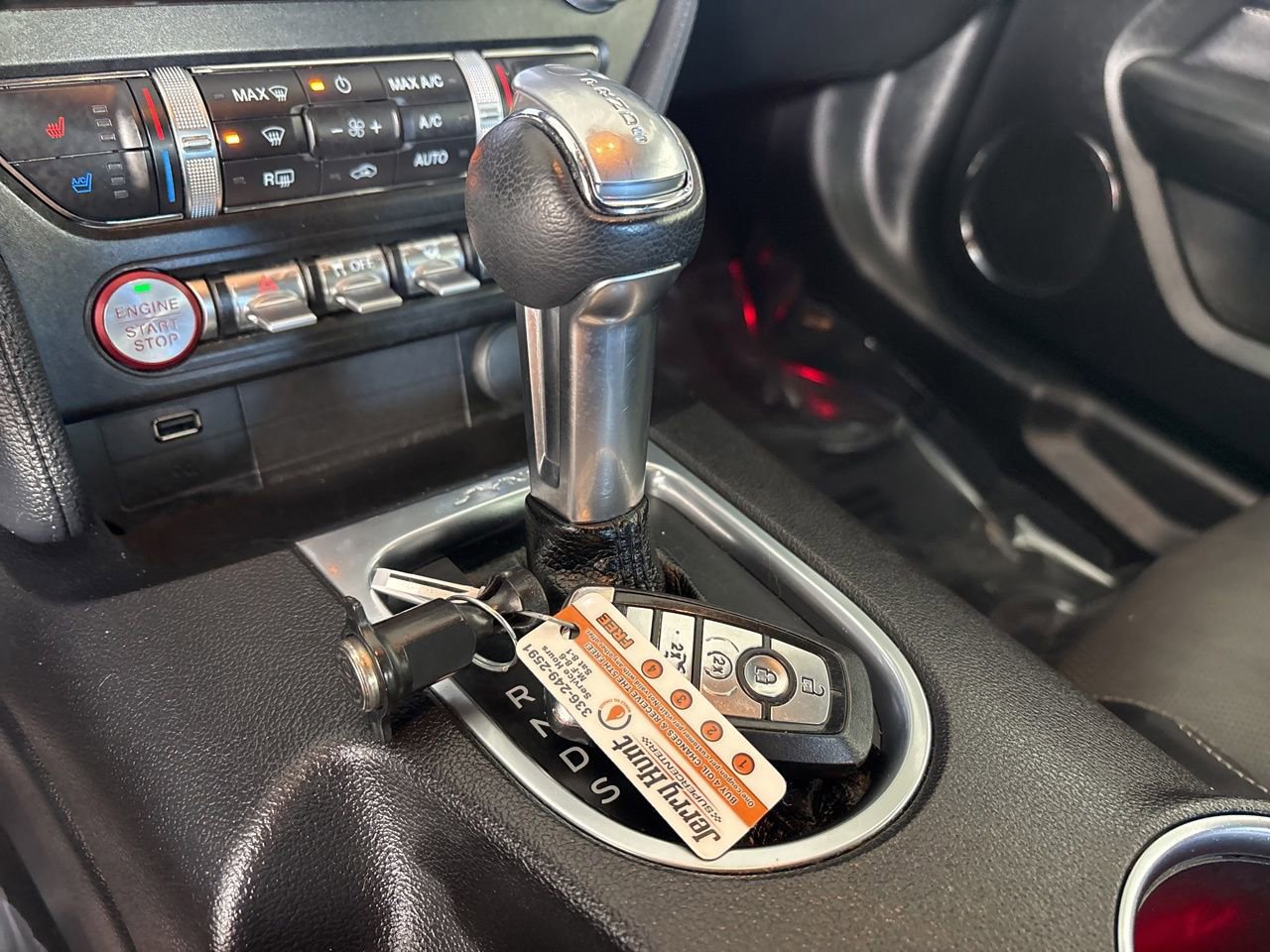 Used 2020 Ford Mustang Premium image 18