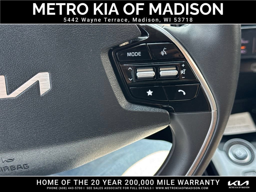 Used 2024 Kia Niro Wind w/ Wind Preserve Package FWD image 23