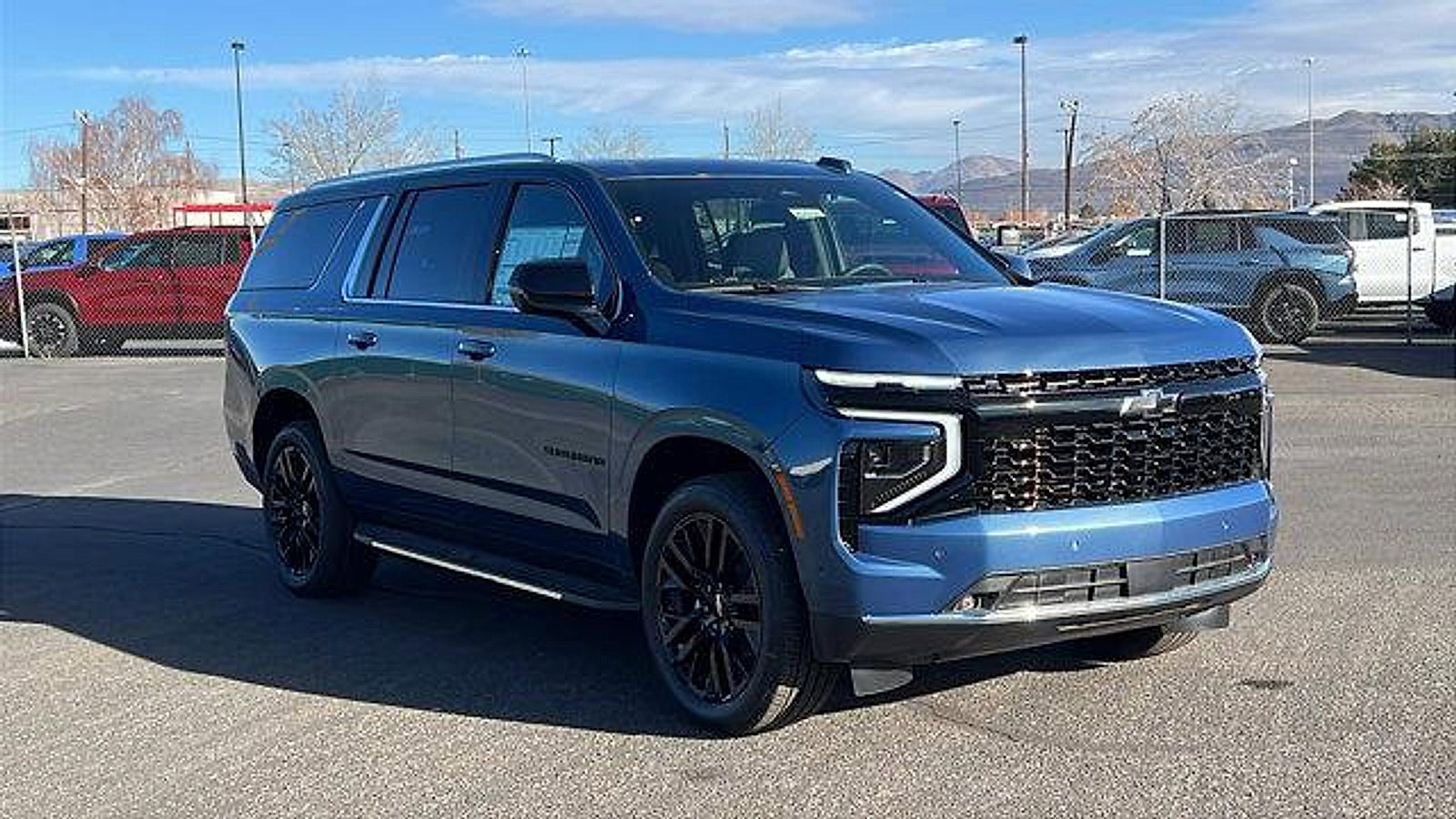 New 2026 Chevrolet Suburban Premier image 3