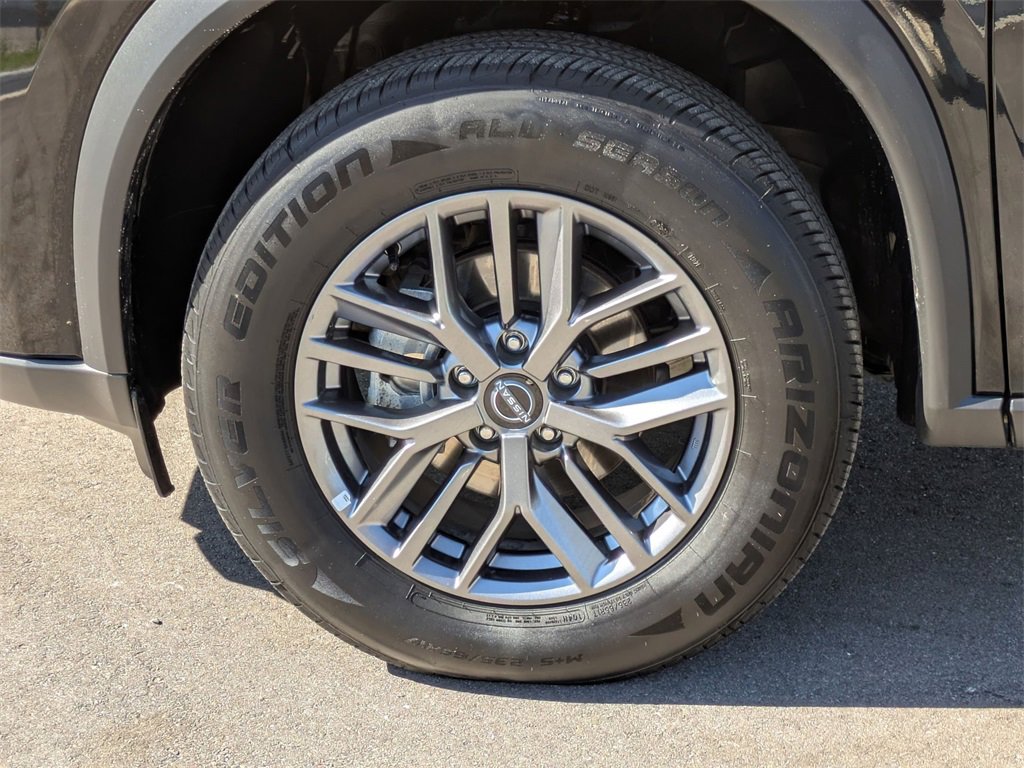 Certified 2024 Nissan Rogue S image 10