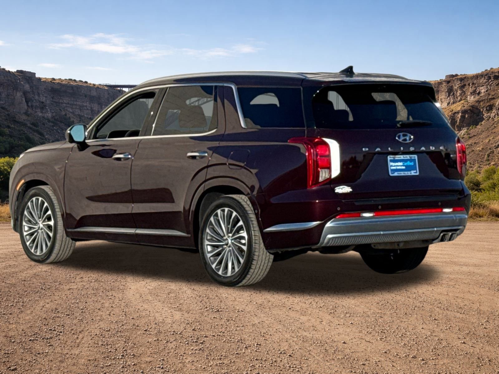 Used 2024 Hyundai Palisade Calligraphy image 5