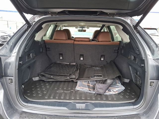 Used 2020 Subaru Outback Touring XT image 30