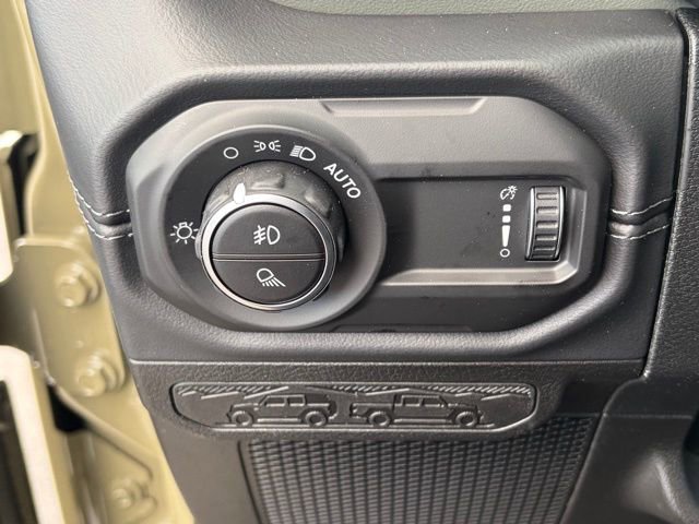 New 2026 Jeep Gladiator Mojave AWD/4WD image 28