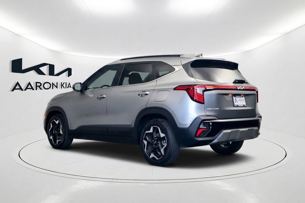 Used 2024 Kia Seltos EX FWD image 7