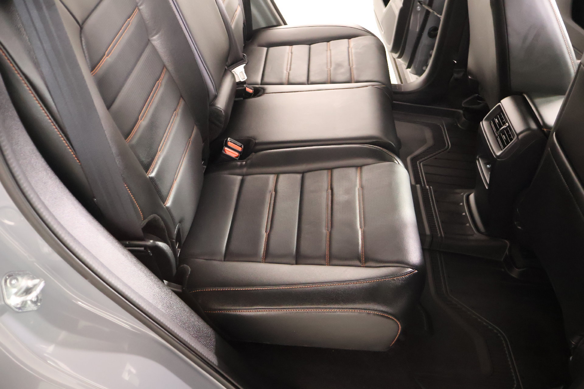 Used 2025 Honda CR-V Sport Touring image 14