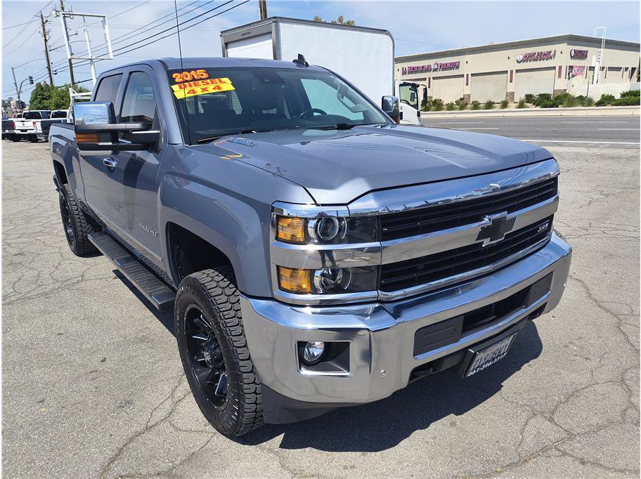 Used 2015 Chevrolet Silverado 2500 LTZ w/ Duramax Plus Package AWD/4WD image 2