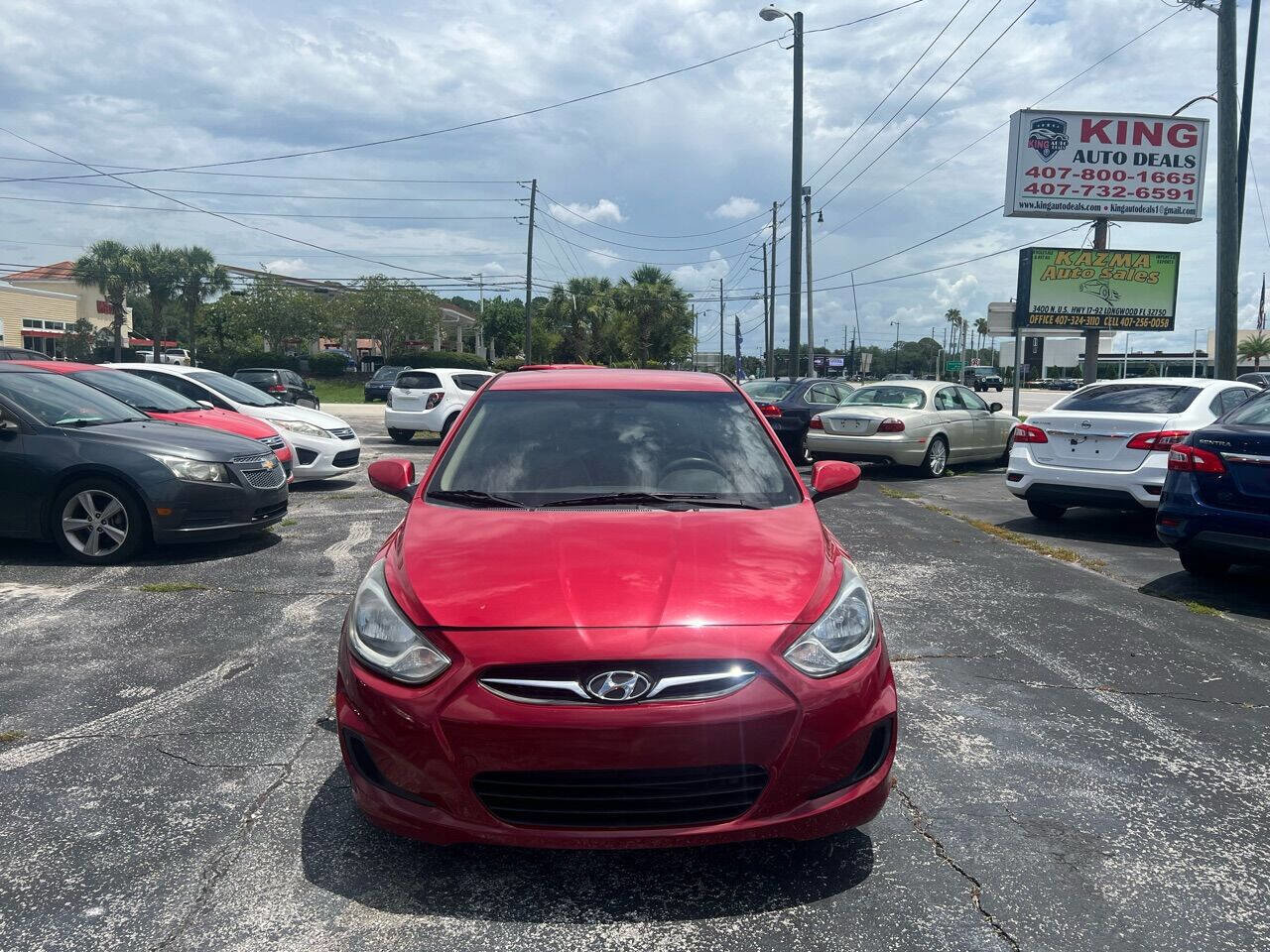 Used 2013 Hyundai Accent GLS image 1