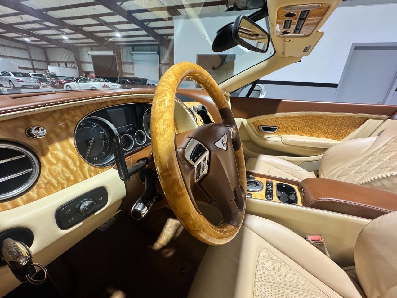 Used 2013 Bentley Continental GT image 27