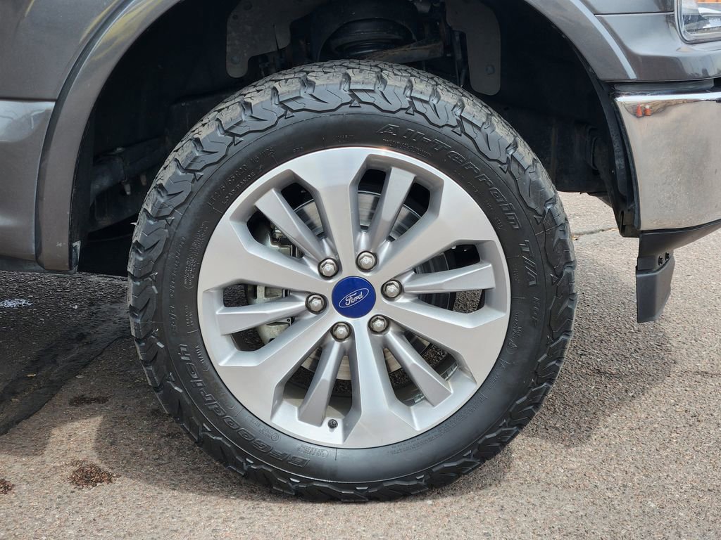Used 2018 Ford F150 Lariat w/ Equipment Group 501A Mid AWD/4WD image 30