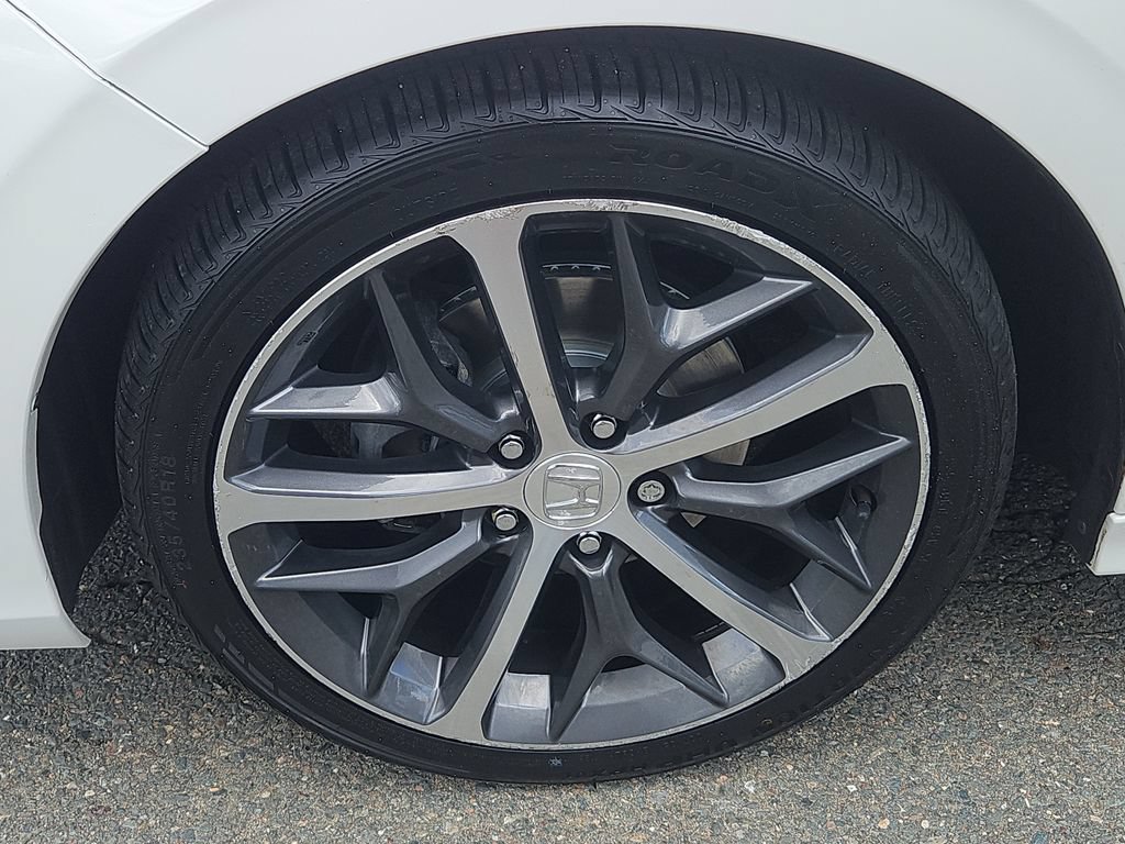 Certified 2022 Honda Civic Touring image 6