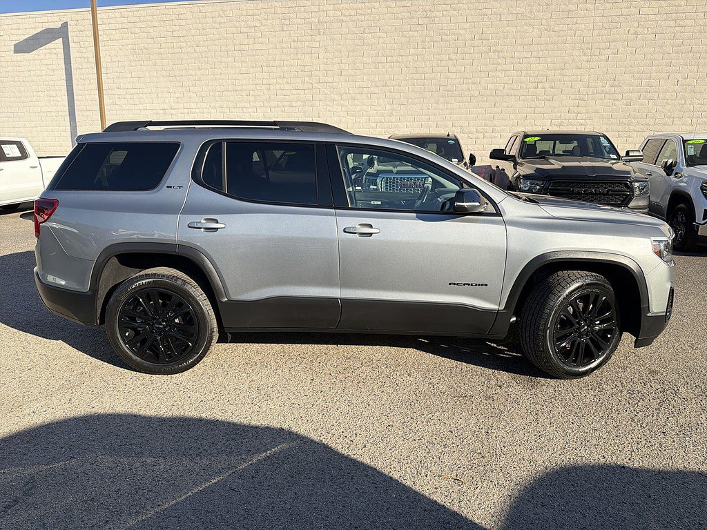 Used 2023 GMC Acadia SLT w/ Elevation Edition FWD image 4