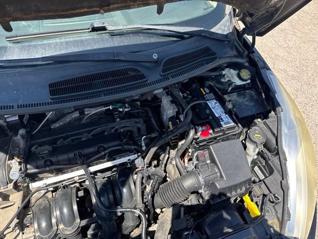 Used 2012 Ford Fiesta SE FWD image 10