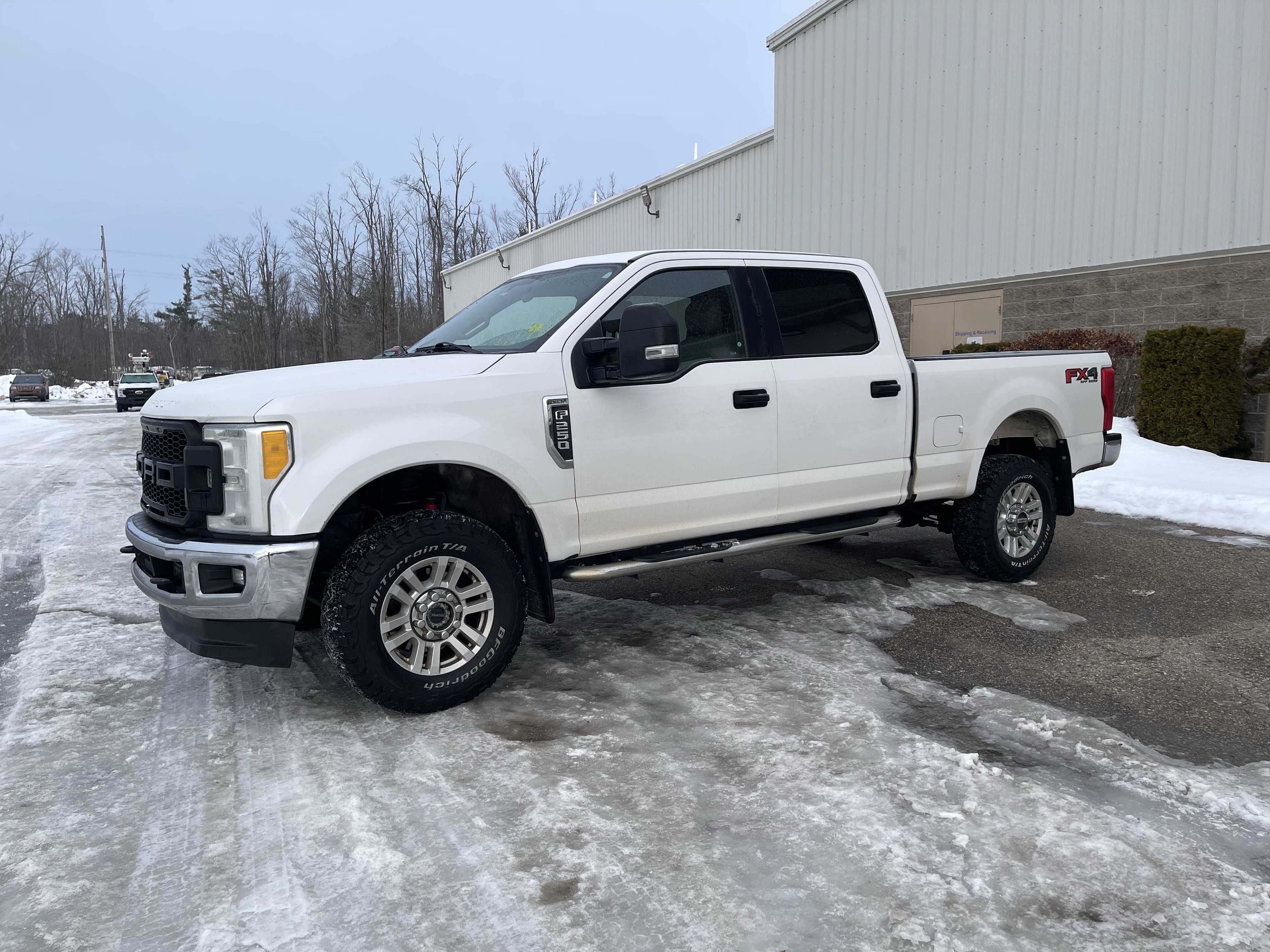 Used 2017 Ford F250 XLT w/ FX4 Off-Road Package image 8