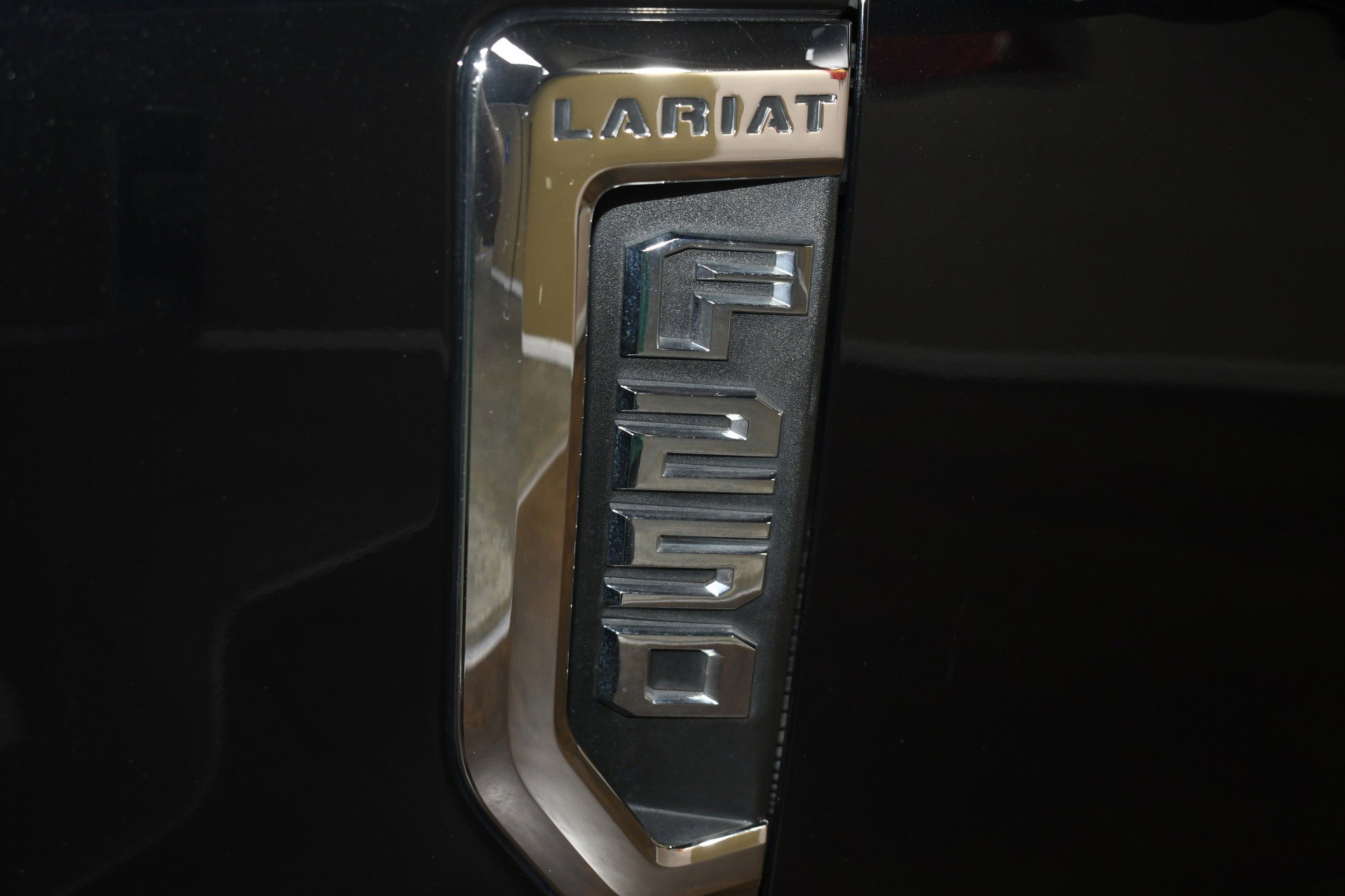 Used 2019 Ford F250 Lariat w/ Lariat Ultimate Package image 99