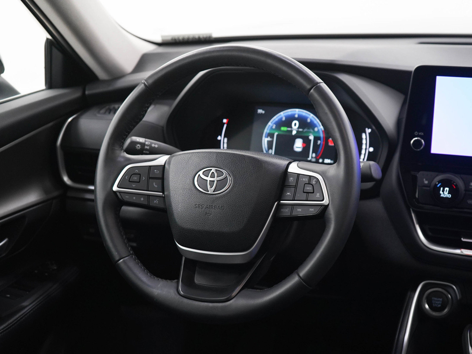Used 2025 Toyota Grand Highlander AWD image 15