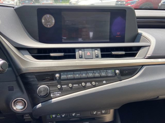 Used 2019 Lexus ES 350 w/ Premium Package FWD image 20