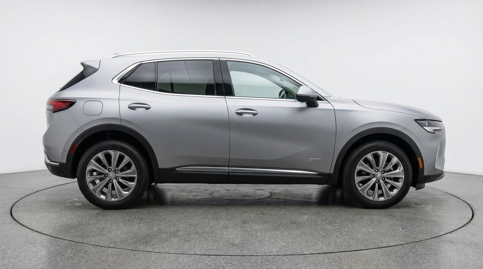 Used 2024 Buick Envision Preferred image 11