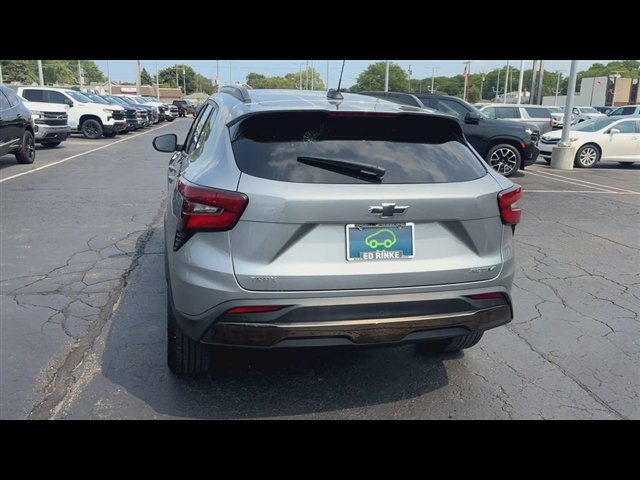 Used 2025 Chevrolet Trax ACTIV w/ Driver Confidence Package FWD image 7