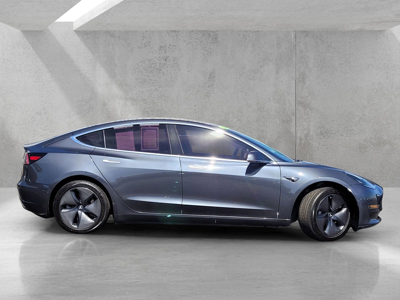 Used 2018 Tesla Model 3 Long Range AWD/4WD image 3