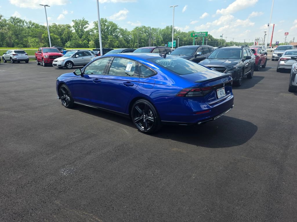 Certified 2025 Honda Accord Sport image 5