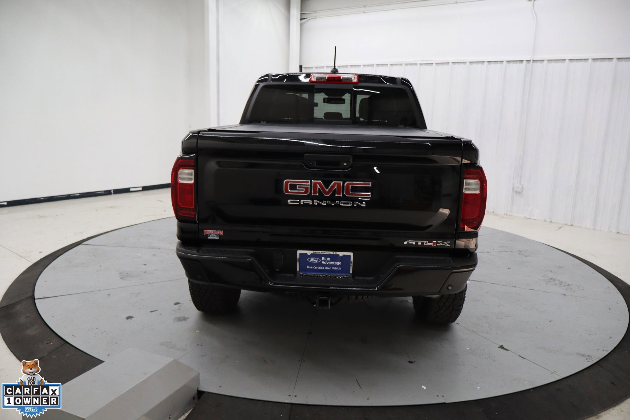 Used 2024 GMC Canyon AT4X AWD/4WD image 4