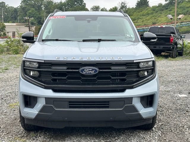 New 2026 Ford Expedition Active AWD/4WD image 31
