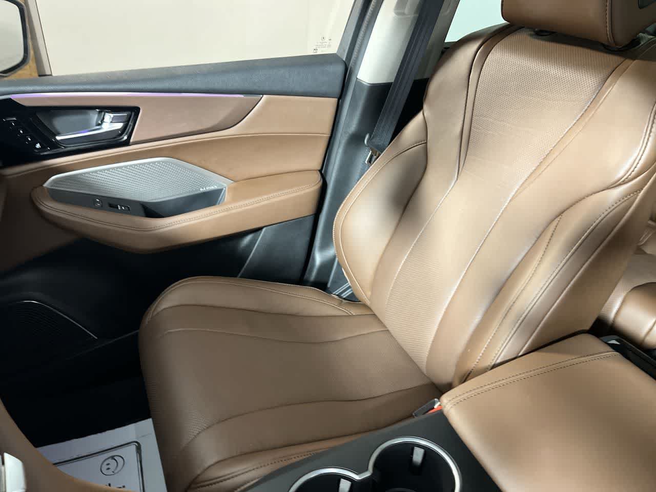 Certified 2024 Acura MDX SH-AWD w/ Technology Package image 28