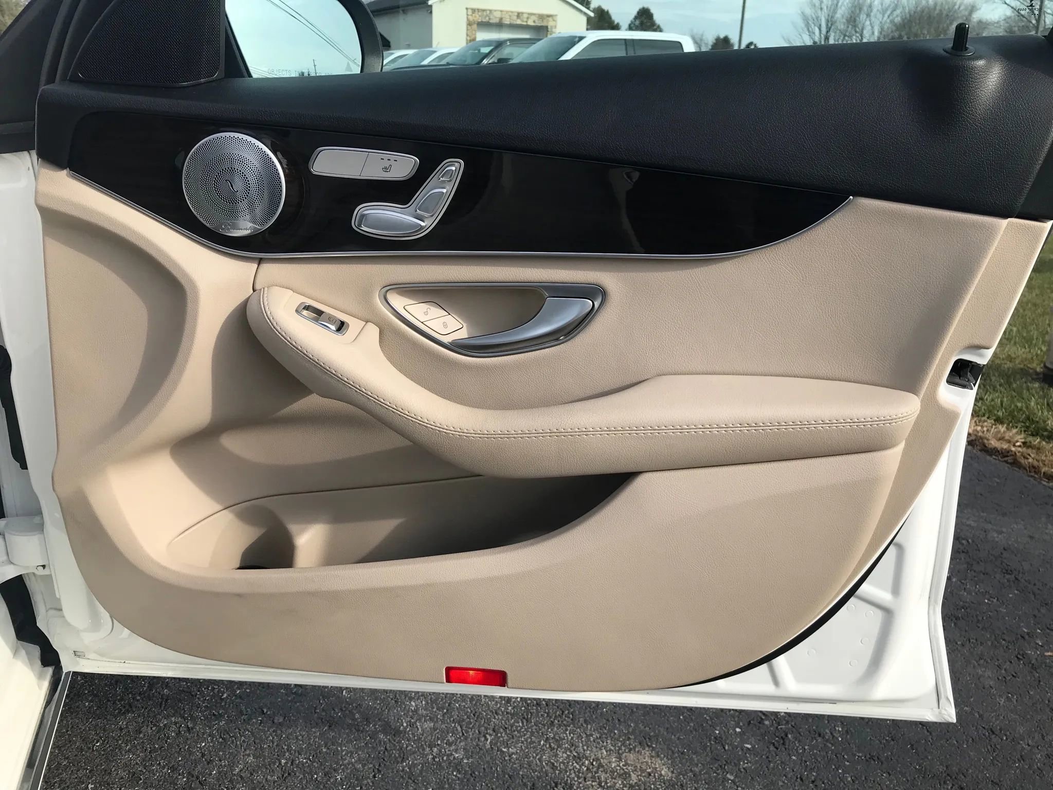 Used 2017 Mercedes-Benz C 300 4MATIC Sedan image 43